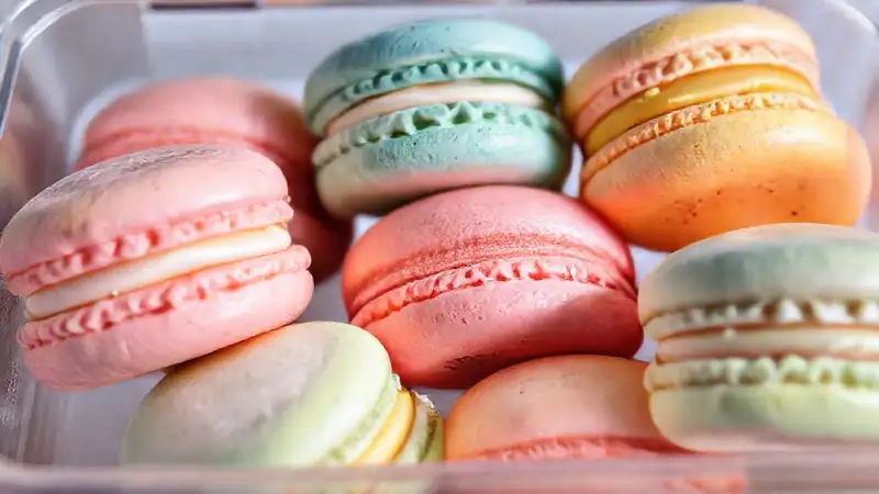 Hier sind die Macarons